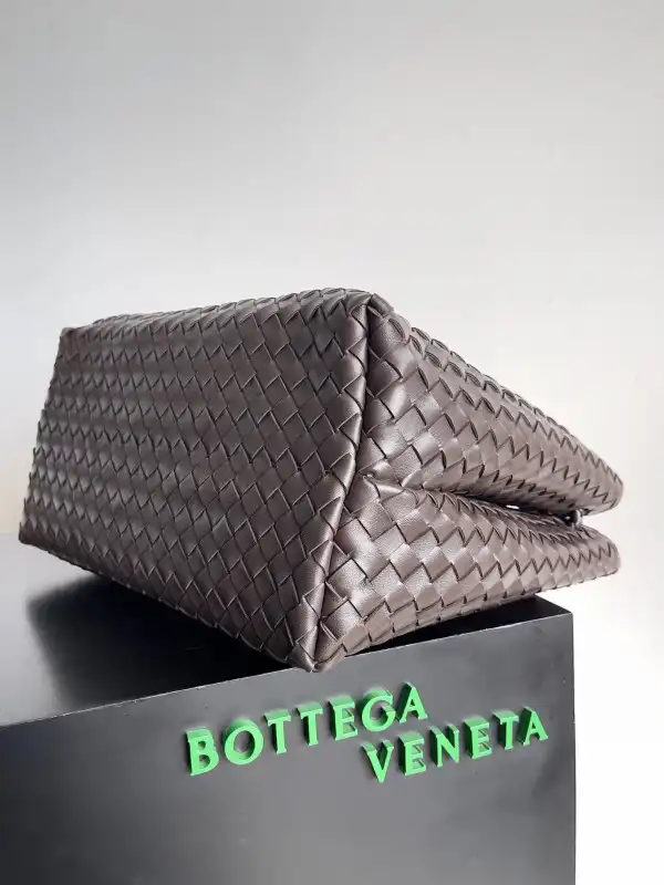 First bag ru BOTTEGA VENETA  ANDIAMO-25 32 45CM