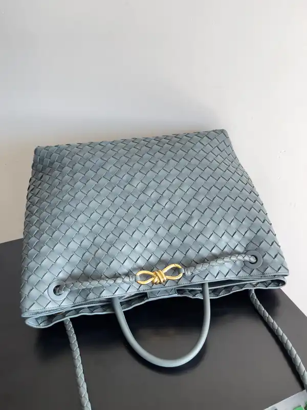 Bagsoffer BOTTEGA VENETA LARGE Andiamo