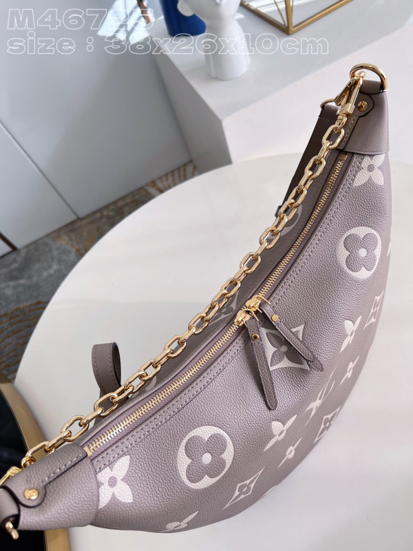 LOUIS VUITTON LOOP HOBO