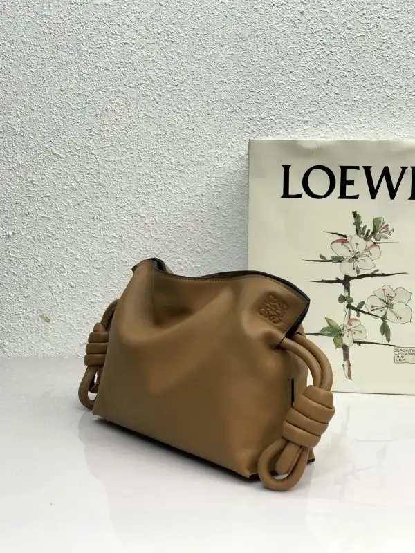 First Bag Ru Lowee Mini Flamenco CHANELutch-18-23.9-9cm