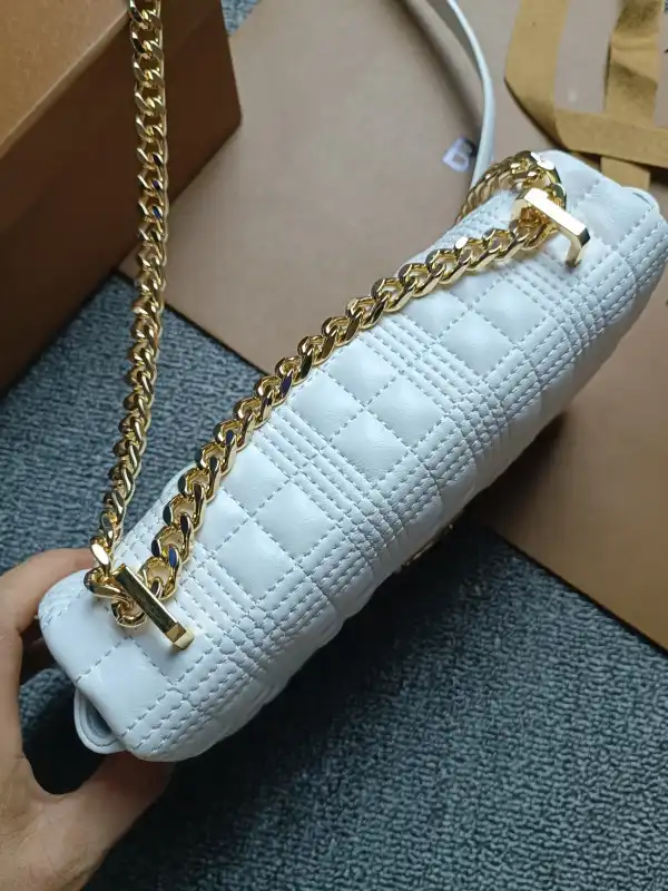 Frstbag ru BURBERRY MINI Lola Camera Bag