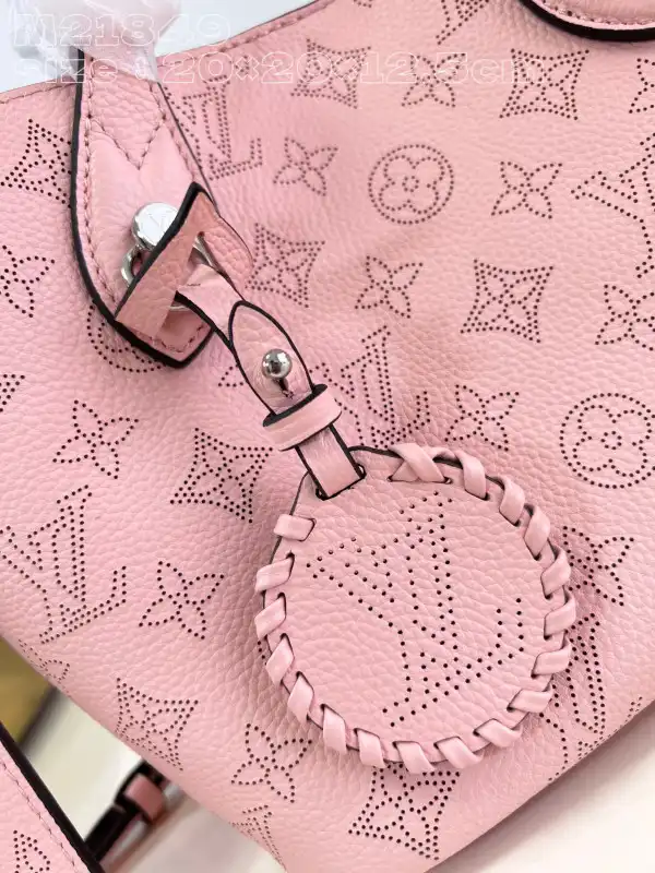 First bag ru LOUIS VUITTON BLOSSOM PM