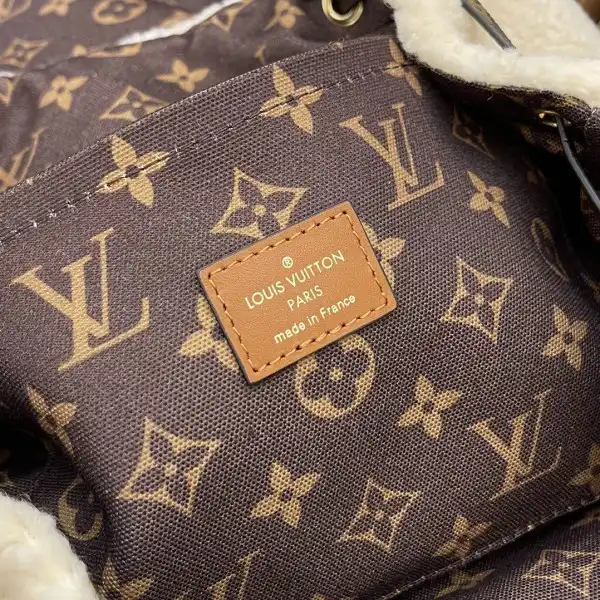 LOUIS VUITTON SKI BACKPACK