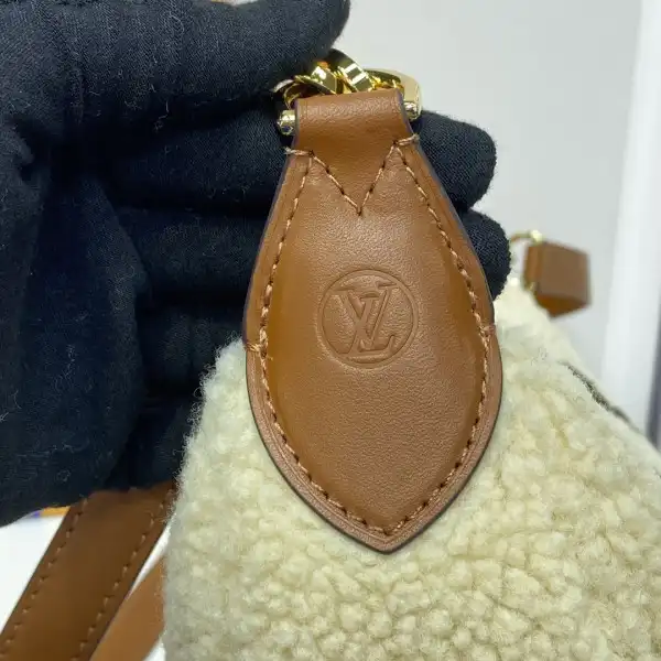 Cheap LOUIS VUITTON OVER THE MOON