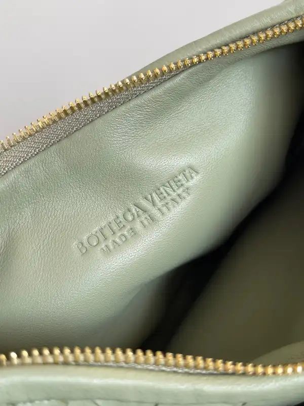 Firstbag Ru BOTTEGA VENETA Small Gemelli