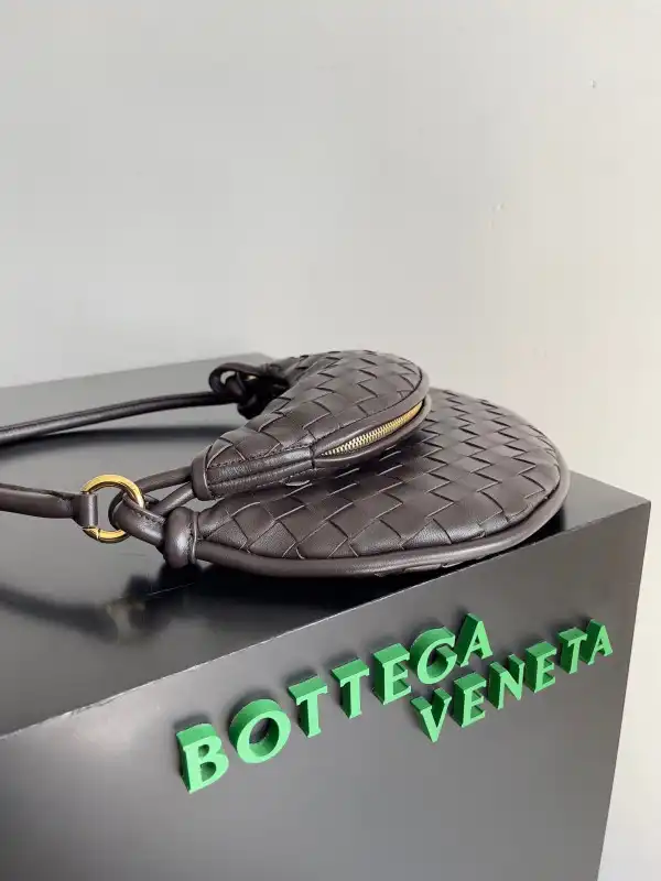 Bagsoffer yupoo BOTTEGA VENETA Small Gemelli