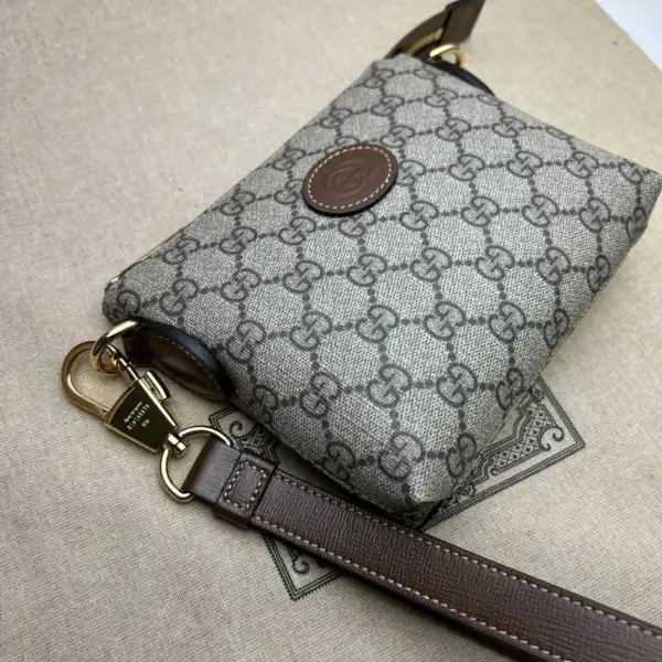 Cheap Gucci GG Messenger bag