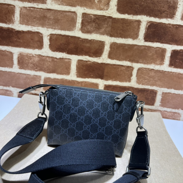 HOT SALE Gucci GG Messenger bag