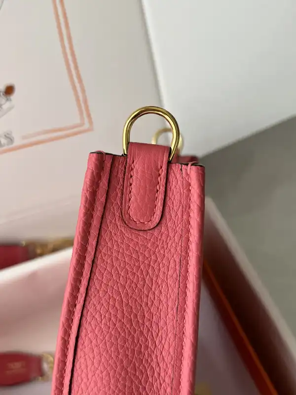 Bagsoffer yupoo HERMES MINI EVELYNE