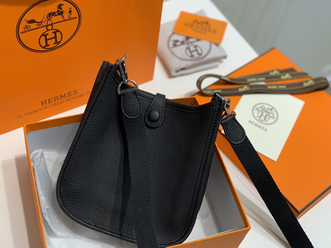 HOT SALE Hermes Mini Evelyne