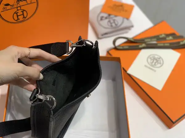 Hermes Mini Evelyne