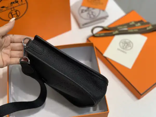 Hermes Mini Evelyne