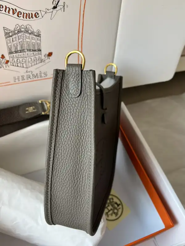 Hermes Mini Evelyne