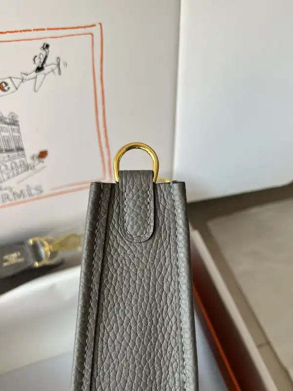 Bagsoffer yupoo Hermes Mini Evelyne