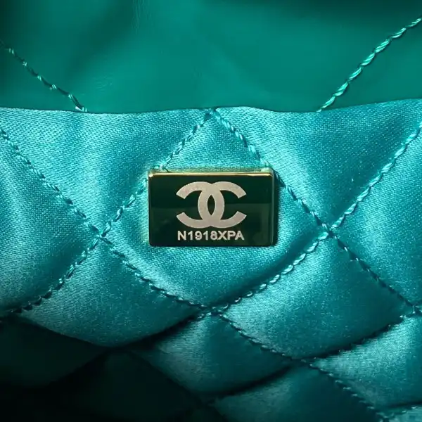 CHANEL 22 MINI HANDBAG-23*18.5*6CM