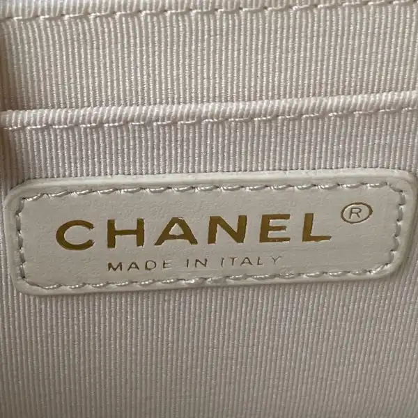 CHANEL MINI FLAP BAG