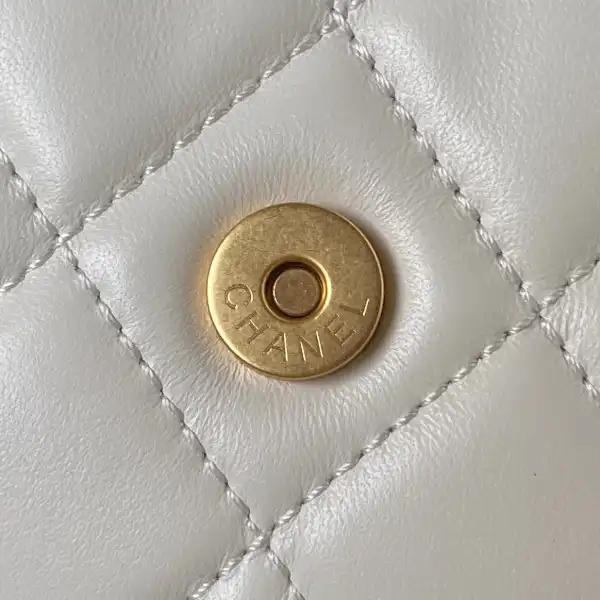 CHANEL SMALL MESSENGER BAG