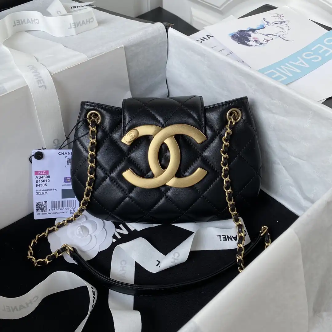 Frstbag ru CHANEL SMALL MESSENGER BAG