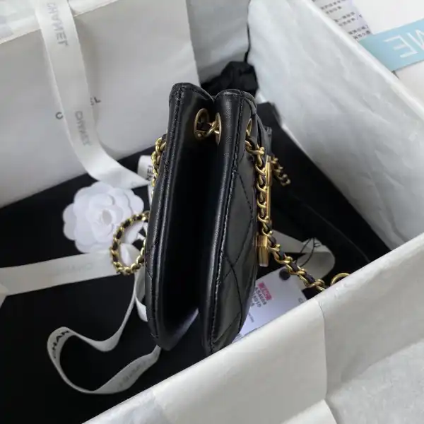 CHANEL SMALL MESSENGER BAG