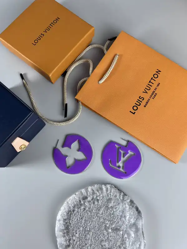 LOUIS VUITTON EARRINGS