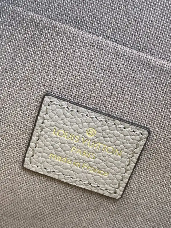 LOUIS VUITTON POCHETTE FÉLICIE