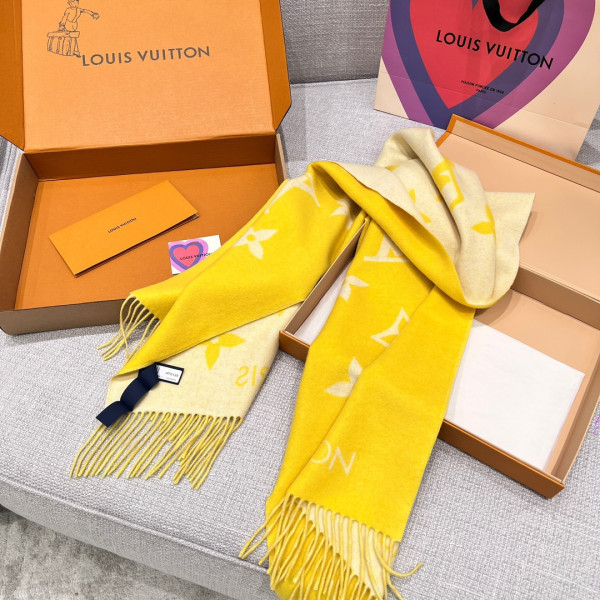 HOT SALE LOUIS VUITTON Reykjavik Scarf