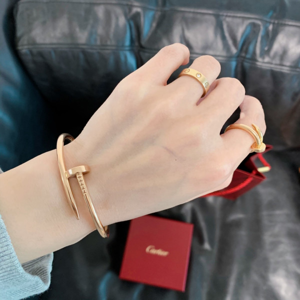 HOT SALE CARTIER  BRACELET