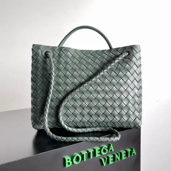 BOTTEGA VENETA MEDIUM ANDIAMO