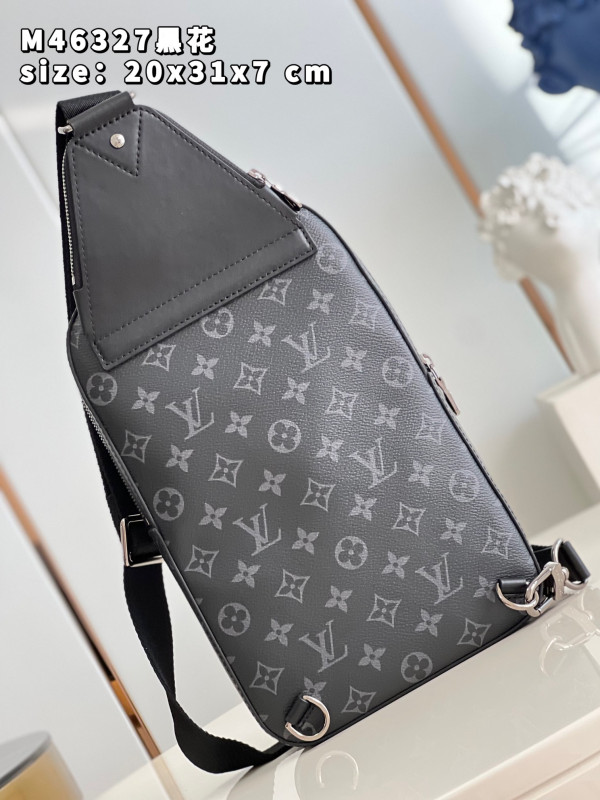 LOUIS VUITTON Avenue Slingbag NM