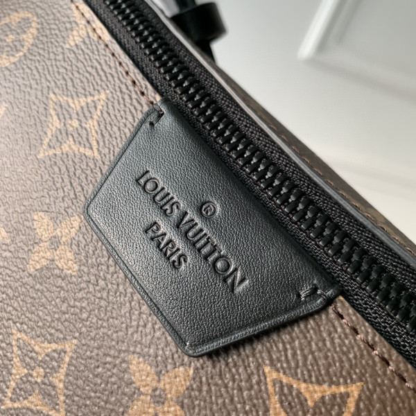 HOT SALE LOUIS VUITTON Moon Crossbody