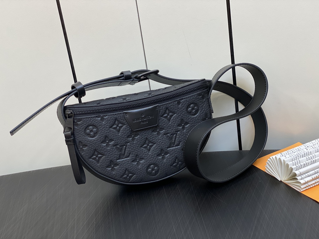 HOT SALE LOUIS VUITTON Moon Crossbody