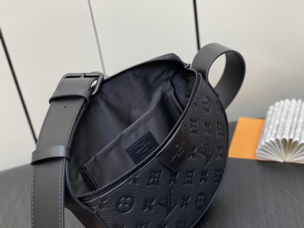 HOT SALE LOUIS VUITTON Moon Crossbody