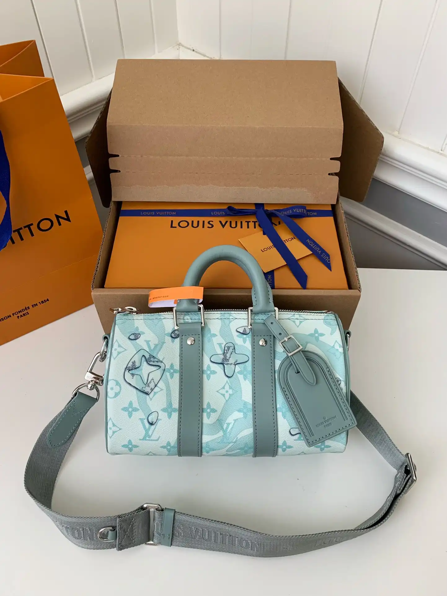 Cheap LOUIS VUITTON KEEPALL BANDOULIÈRE 25