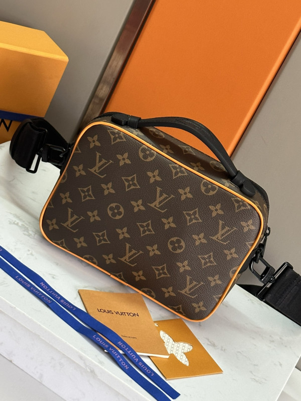 [FREE SHIPPING] LOUIS VUITTON S LOCK MESSENGER