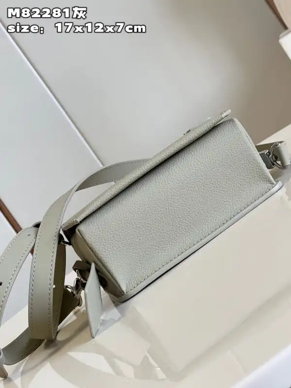 TO LOUIS VUITTON Fastline Wearable Wallet