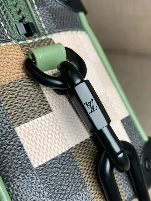 Frstbag ru LOUIS VUITTON MINI SOFT TRUNK