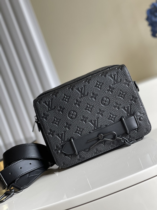 HOT SALE LOUIS VUITTON Steamer Messenger