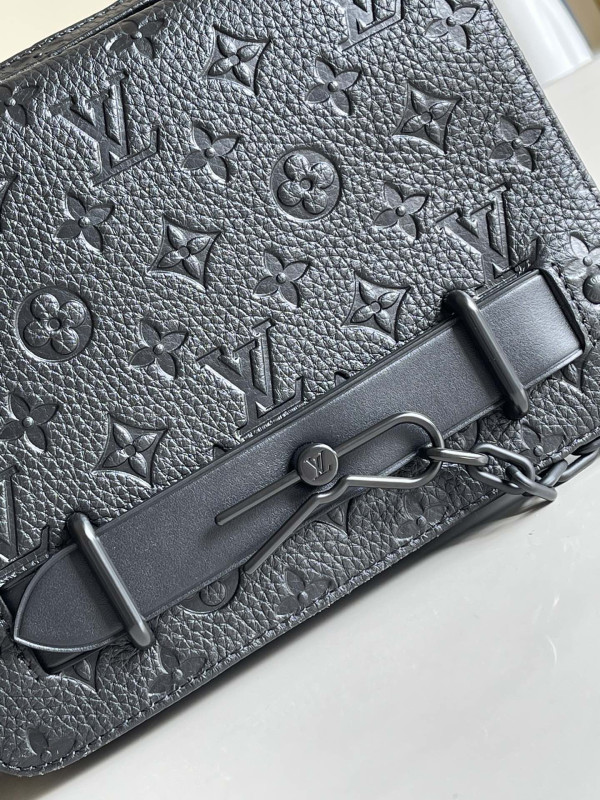 HOT SALE LOUIS VUITTON Steamer Messenger