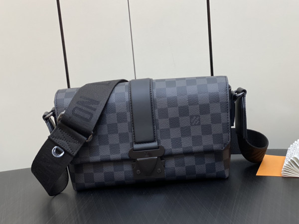 HOT SALE LOUIS VUITTON S-Cape Messenger