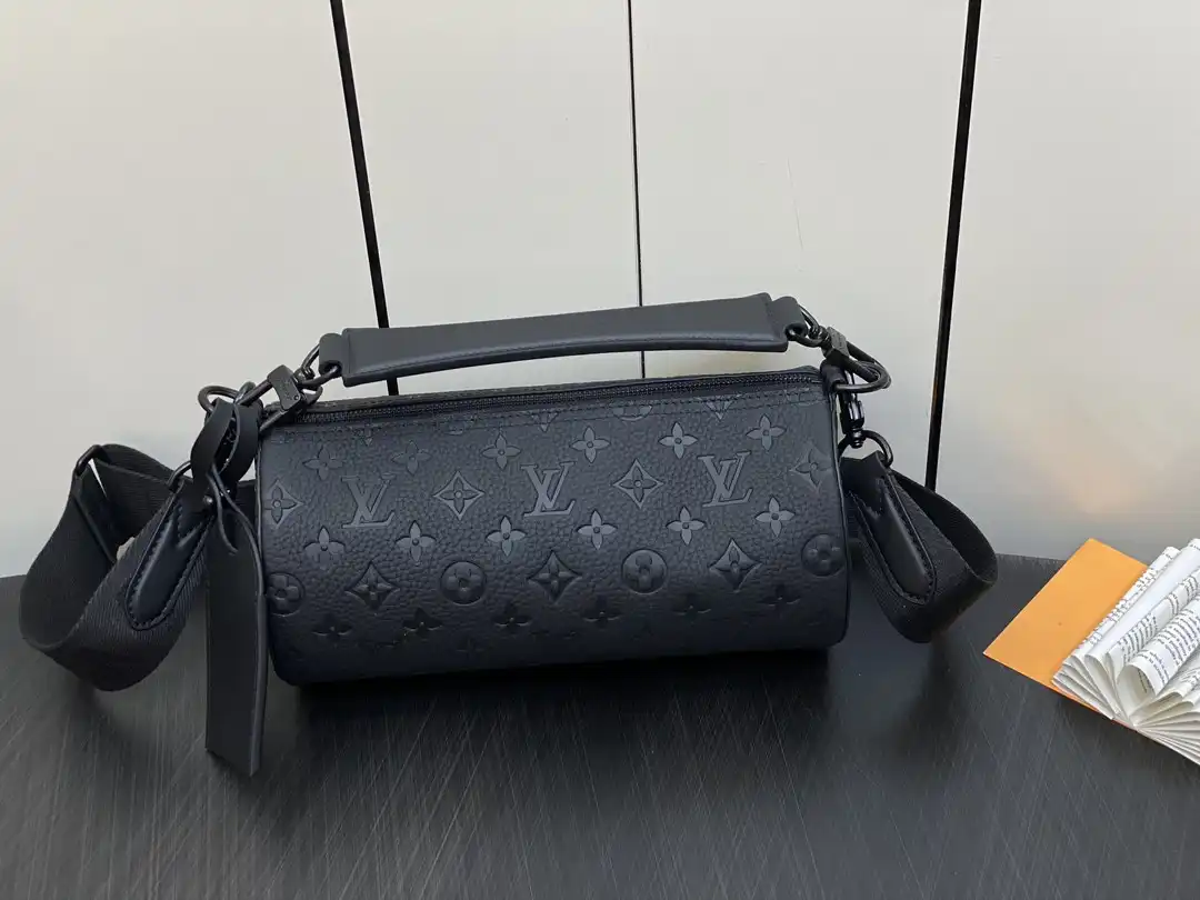 First bag ru LOUIS VUITTON Soft Polochon PM