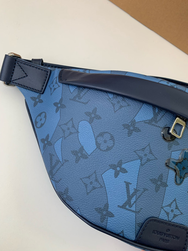 HOT SALE LOUIS VUITTON DISCOVERY BUMBAG