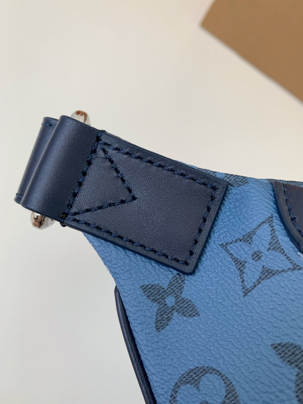 HOT SALE LOUIS VUITTON DISCOVERY BUMBAG