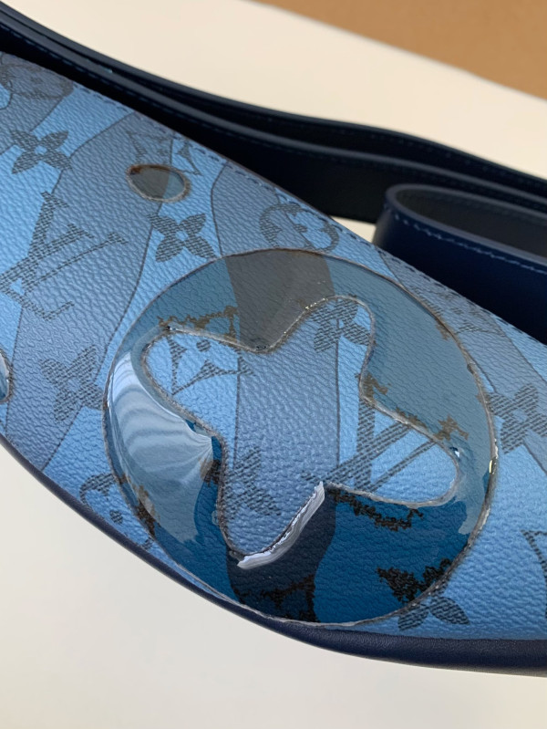 HOT SALE LOUIS VUITTON DISCOVERY BUMBAG