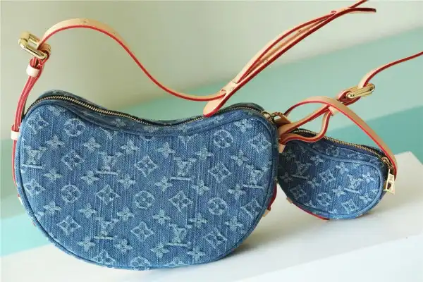 Frstbag ru LOUIS VUITTON Croissant MM