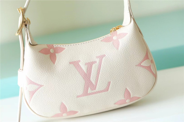 HOT SALE LOUIS VUITTON Mini Moon