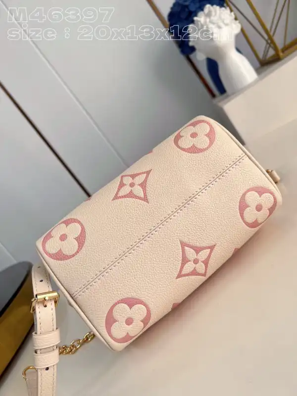 Frstbag ru LOUIS VUITTON SPEEDY BANDOULIÈRE 20