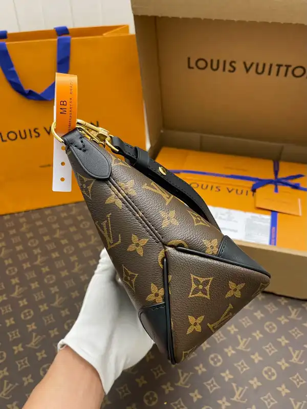 Affordable LOUIS VUITTON BOULOGNE