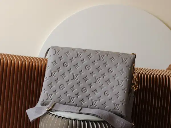 Affordable LOUIS VUITTON COUSSIN MM-34*24*12cm