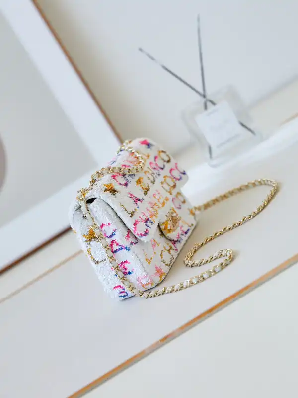 Yupoo bagsoffer CL SMALL FLAP BAG