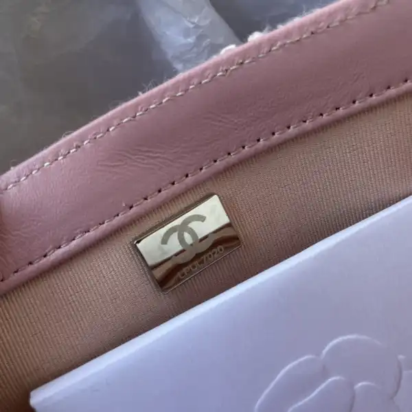 First bag ru CHANEL MINI FLAP BAG